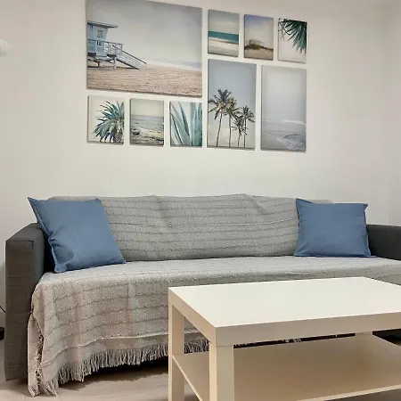 Apartment Arenas De La Carihuela