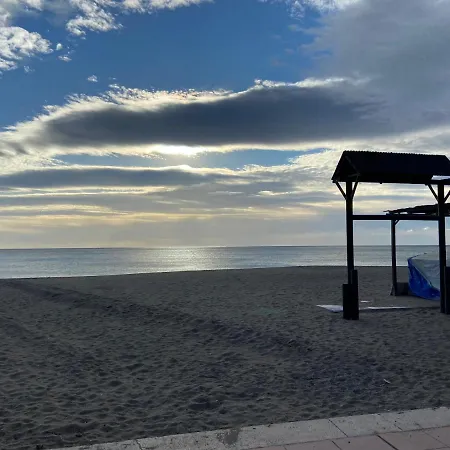 Arenas De La Carihuela Торремолинос